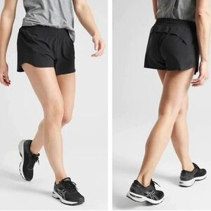 Athleta Hustle 3" Short Black Size S